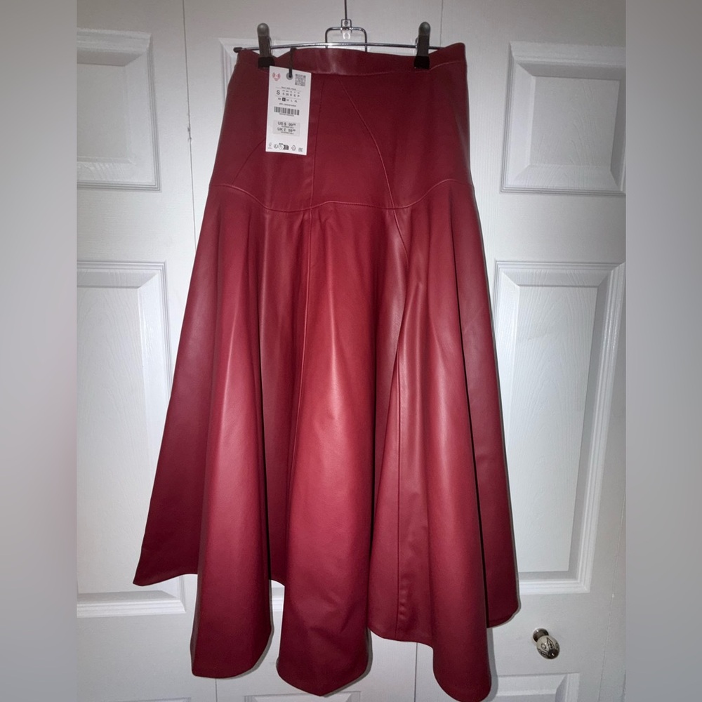 Faux Leather Midi Skirt ZW Collection - Picture 6 of 6